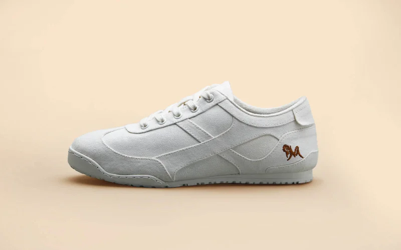 Urban Casuals : Jazz White