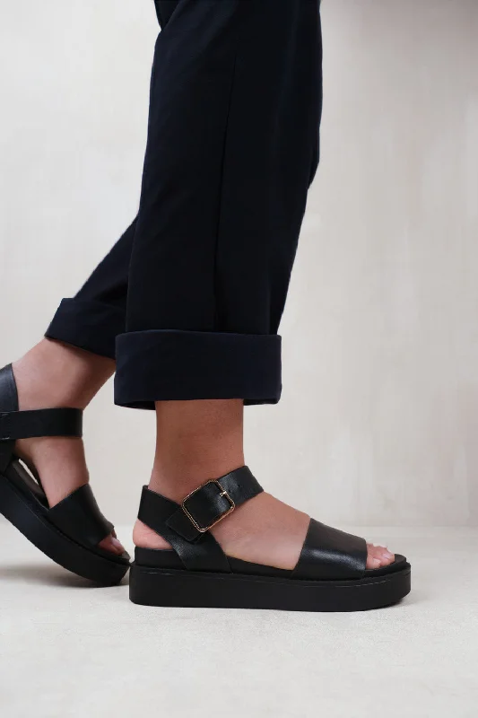 PHOENIX CLASSIC FLAT SANDALS WITH STRAP AND BUCKLE DETAIL IN BLACK FAUX LEATHER