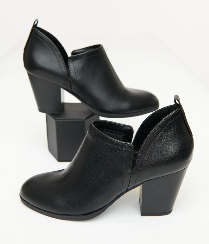 1970s Black Leatherette Ankle Booties